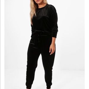 Boohoo plus sweatsuit